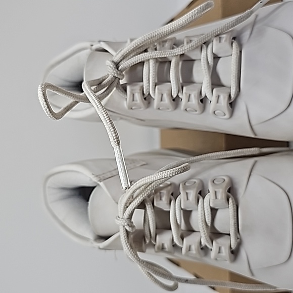 Melissa Ares White Jelly Combat Ankle Boots in Women's Size 5 - Picture 9 of 10